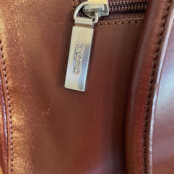HOBO International VTG Purse Red Brown Polished Leather Bag Zip Two Handles - Picture 2 of 15